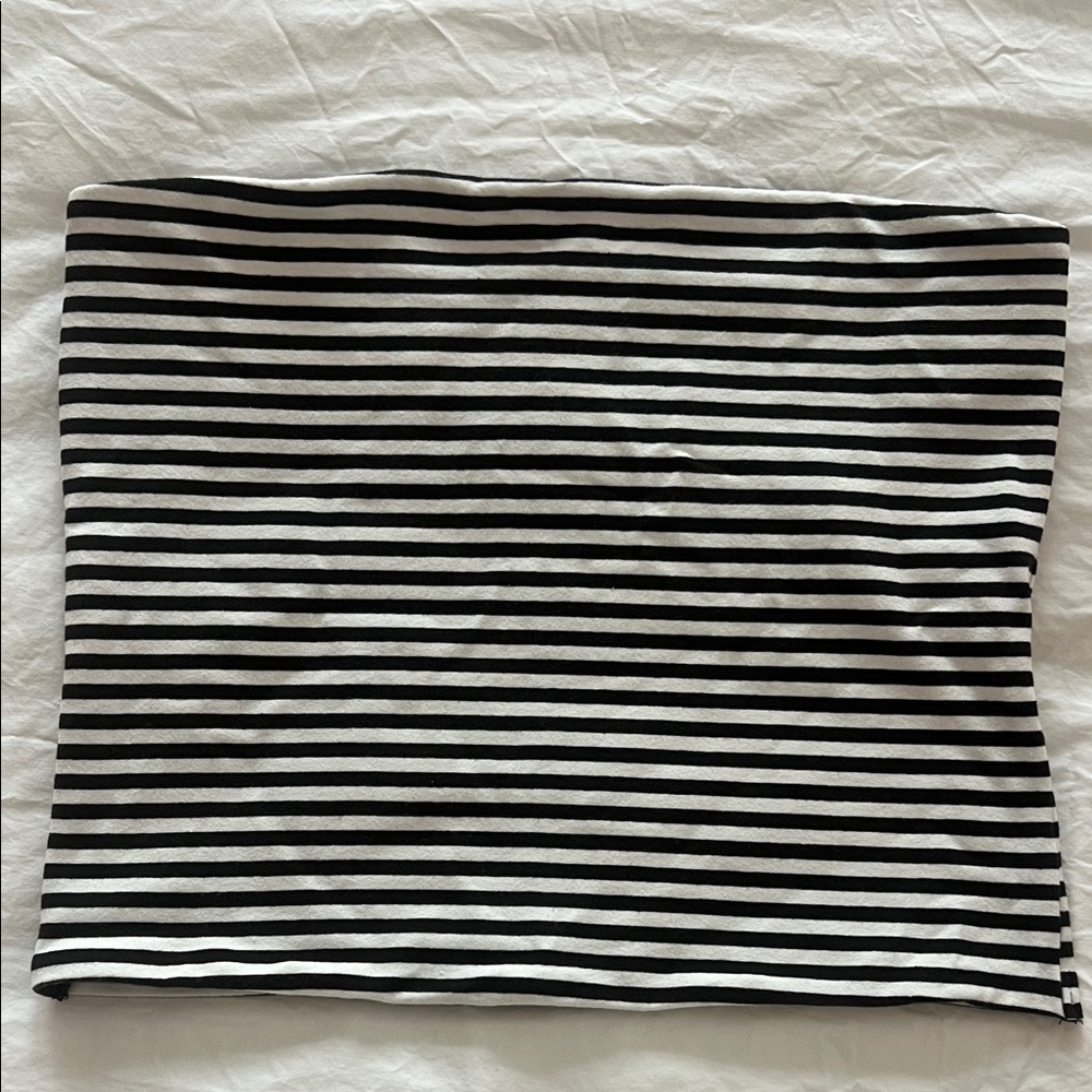 GAP Black and White Striped strapless top
